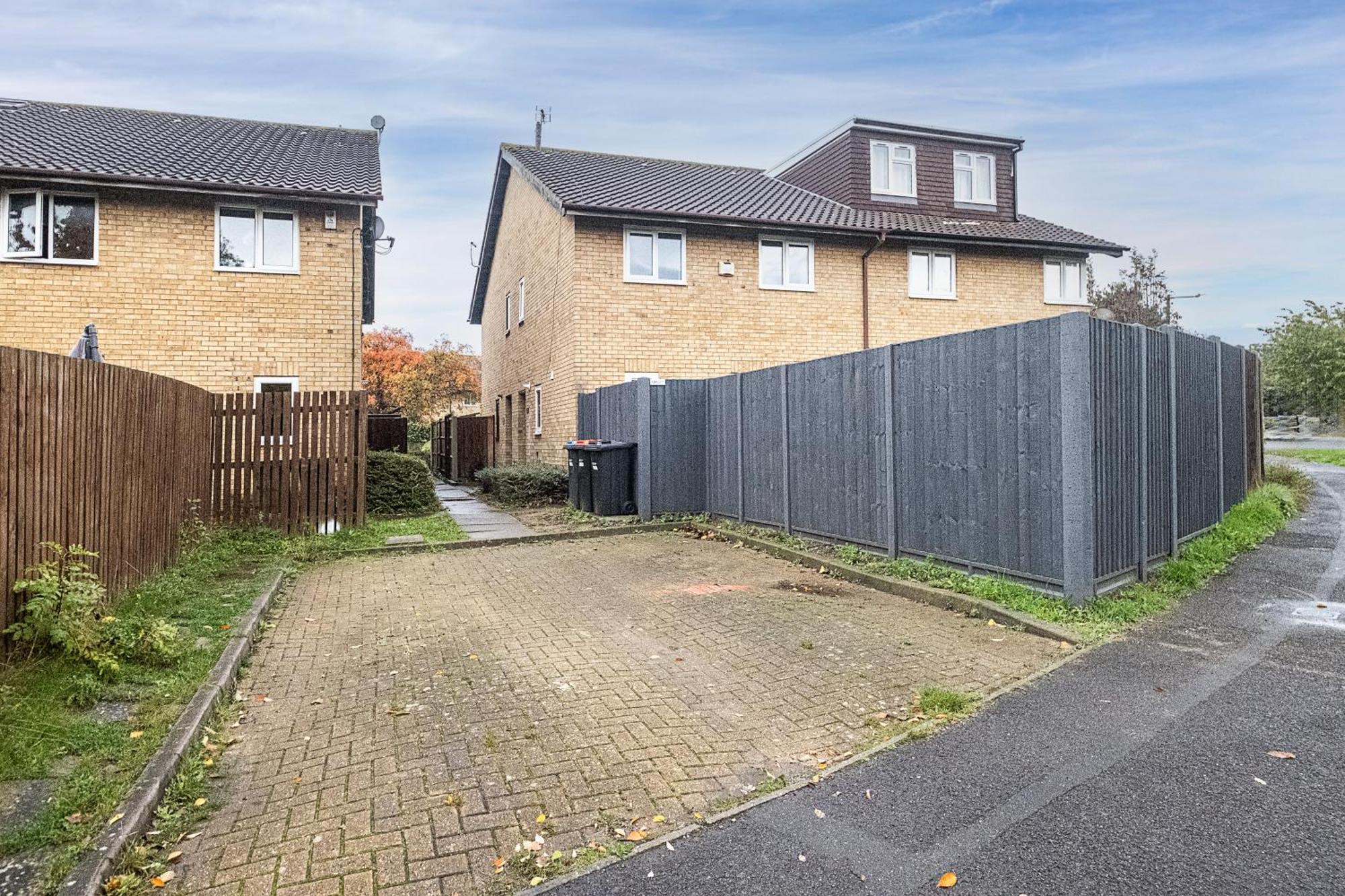 Mk 2-Bedroom Contractor'S Gem, 5 Beds, Sleeps 6, Free Parking Milton Keynes Extérieur photo